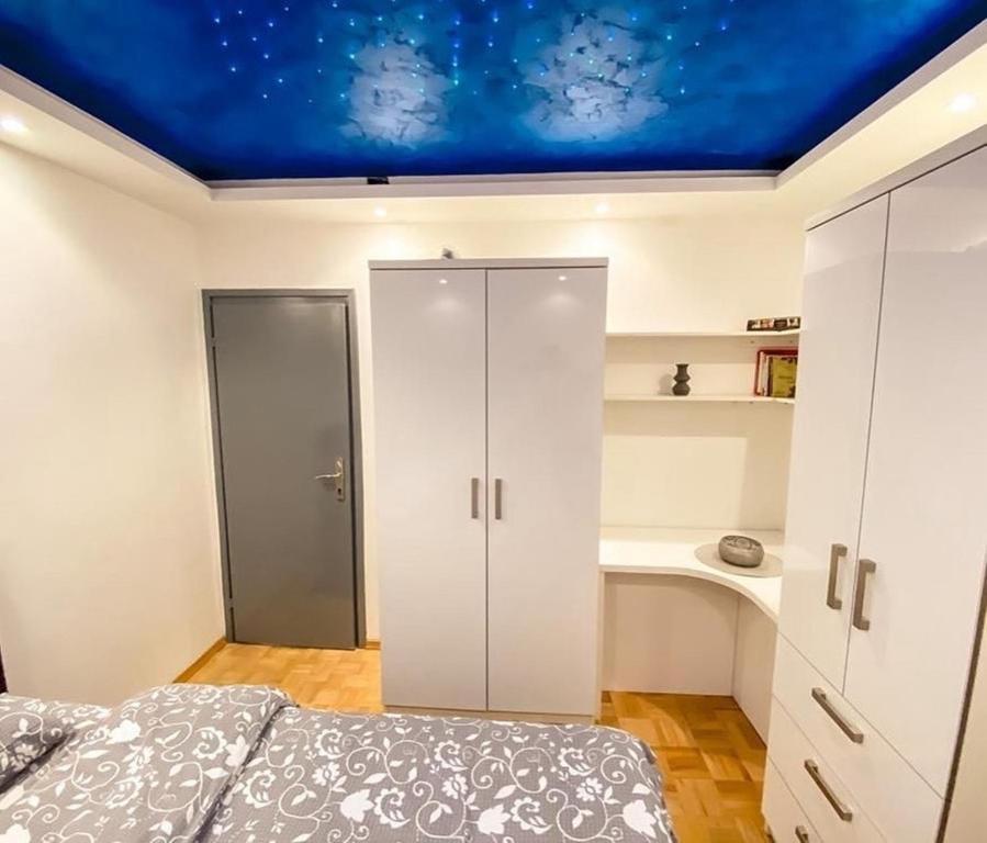 Apartment Silver - 4
