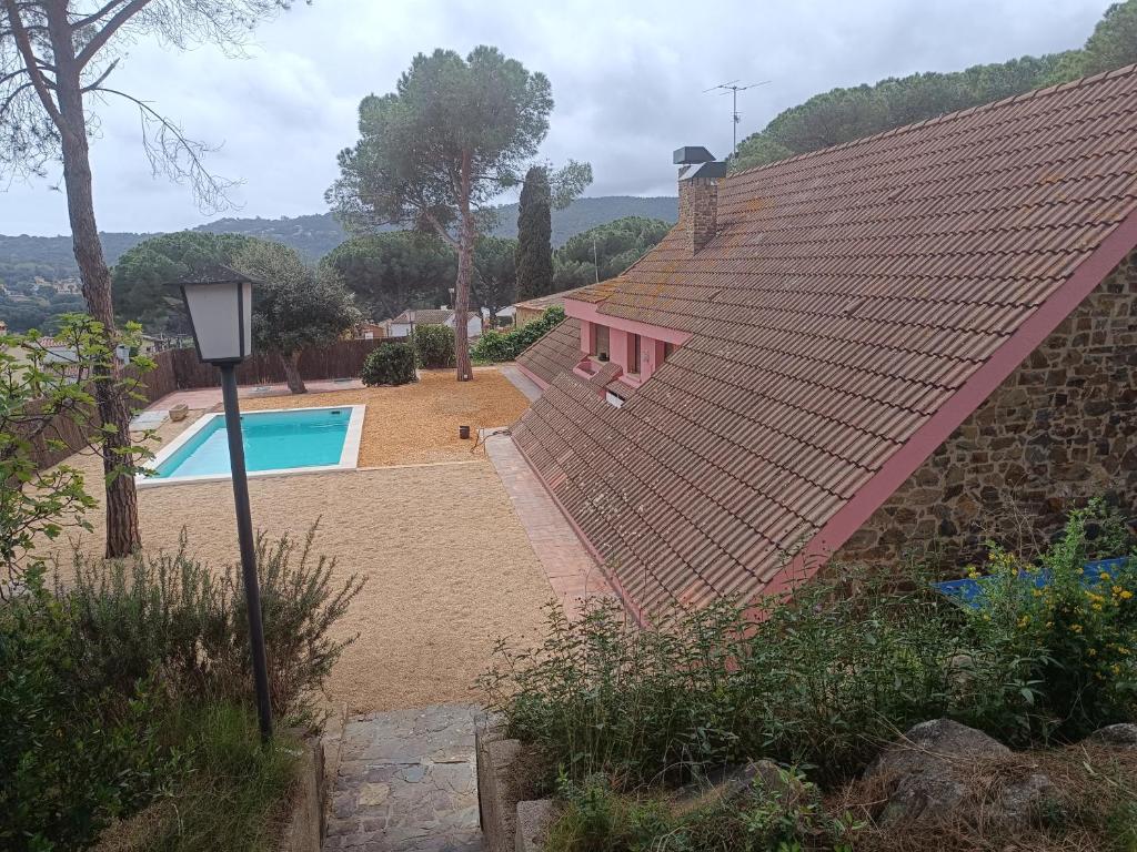 House with a large garden and a pool, Calonge