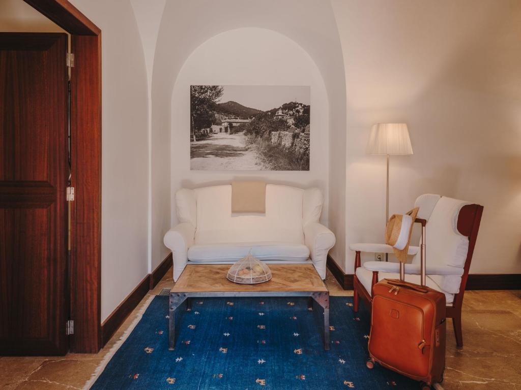 Cap Rocat, a Small Luxury Hotel of the World — Hotel rooms in Cala Blava, Balearic Islands