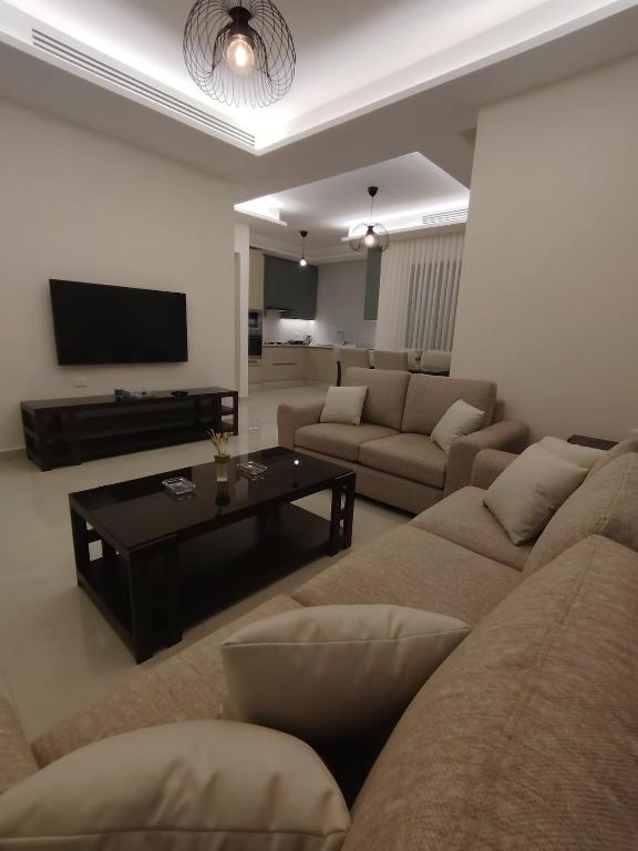 Newly Built apartment Deir Ghbar, Ammán