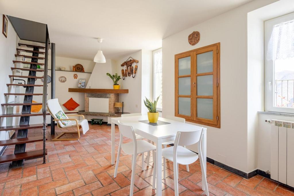 Quiet and Cozy home with Wi-Fi CASA PREARINO - 2