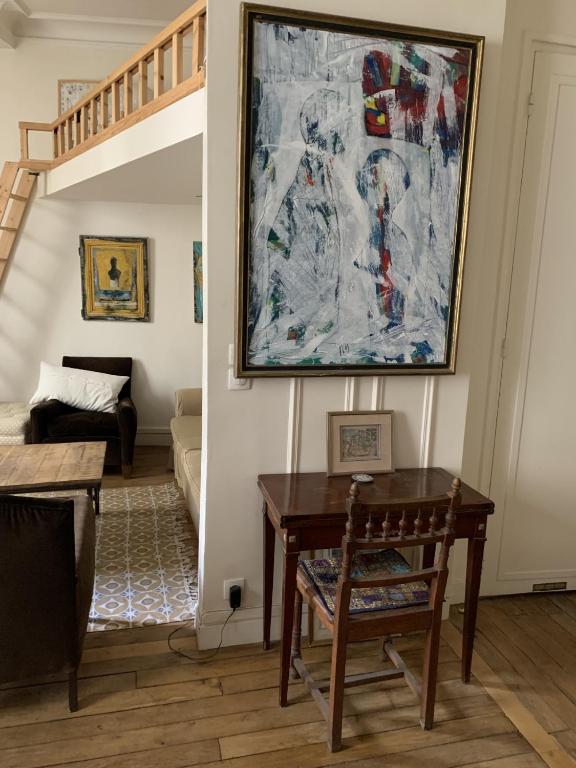 Eiffel Tower - Quiet, charming apartment - 2 prs - 5