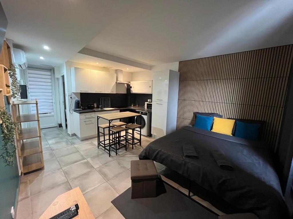 Studio confortable avec balcon, Villeneuve-sur-Lot