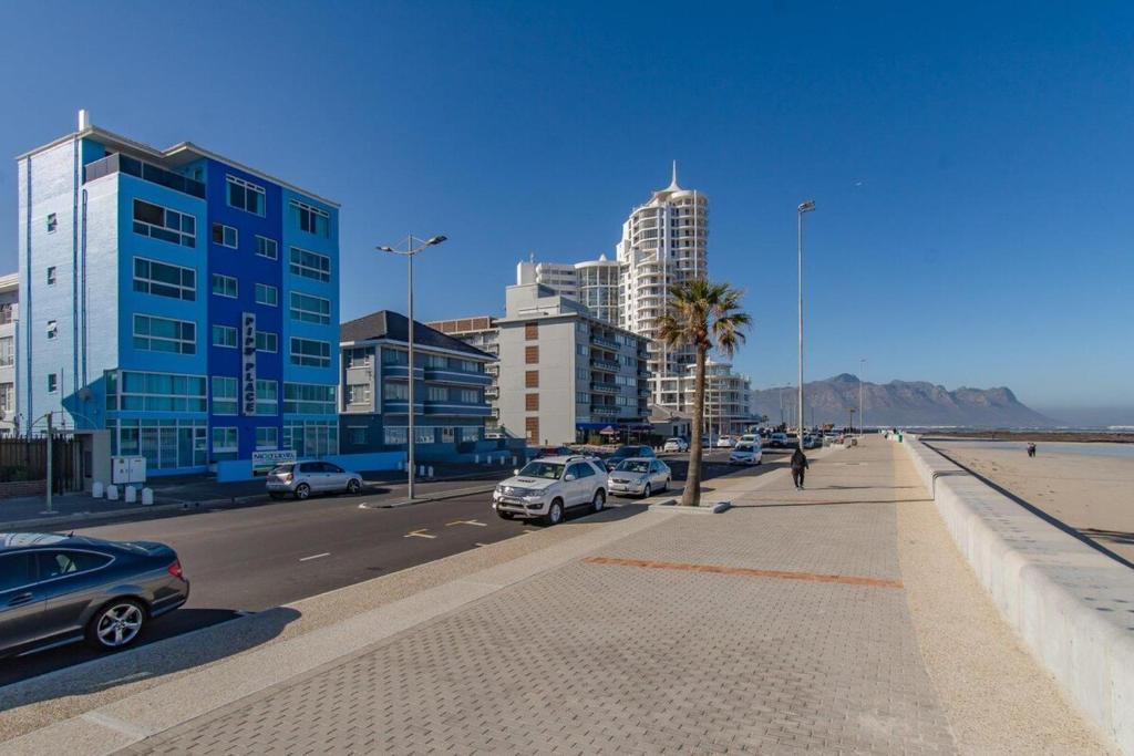 Pips Place 203, Strand