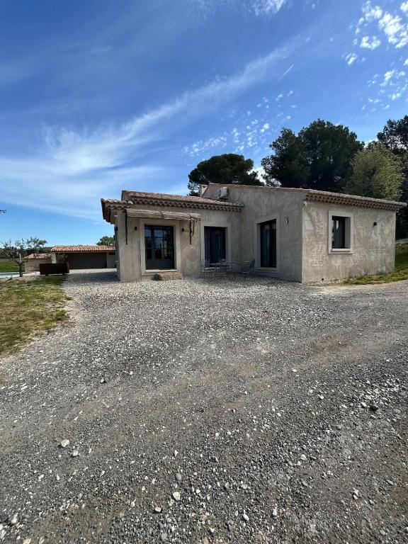Charmante maison avec piscine et grand jardin - 4