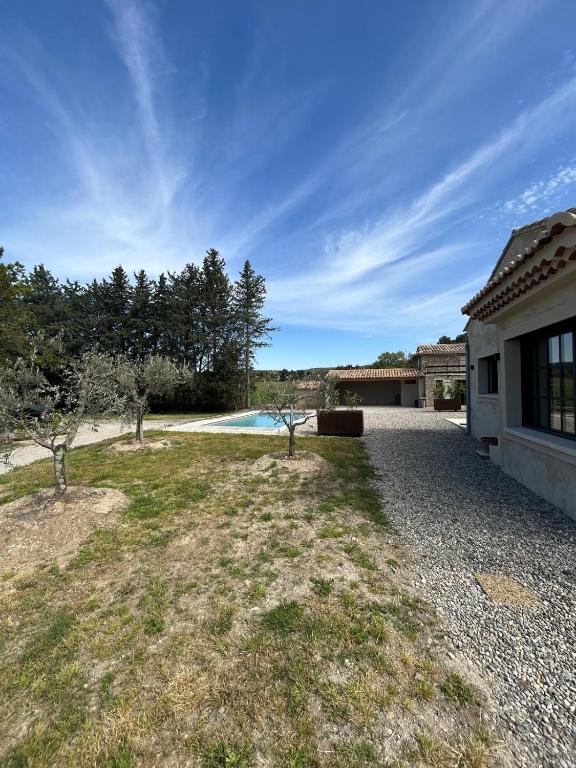 Charmante maison avec piscine et grand jardin - 5