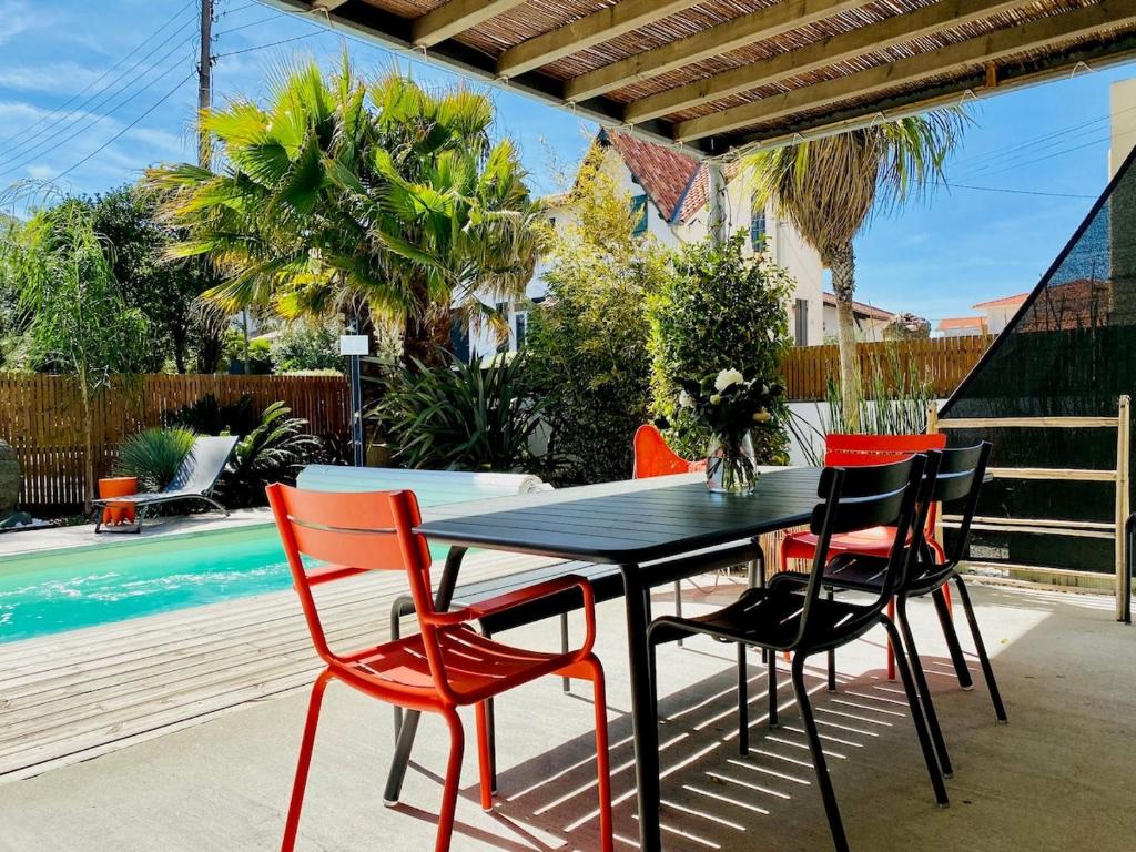 Villa classée 5 étoiles 200m de la plage piscine chauffée 5 vélos - 4