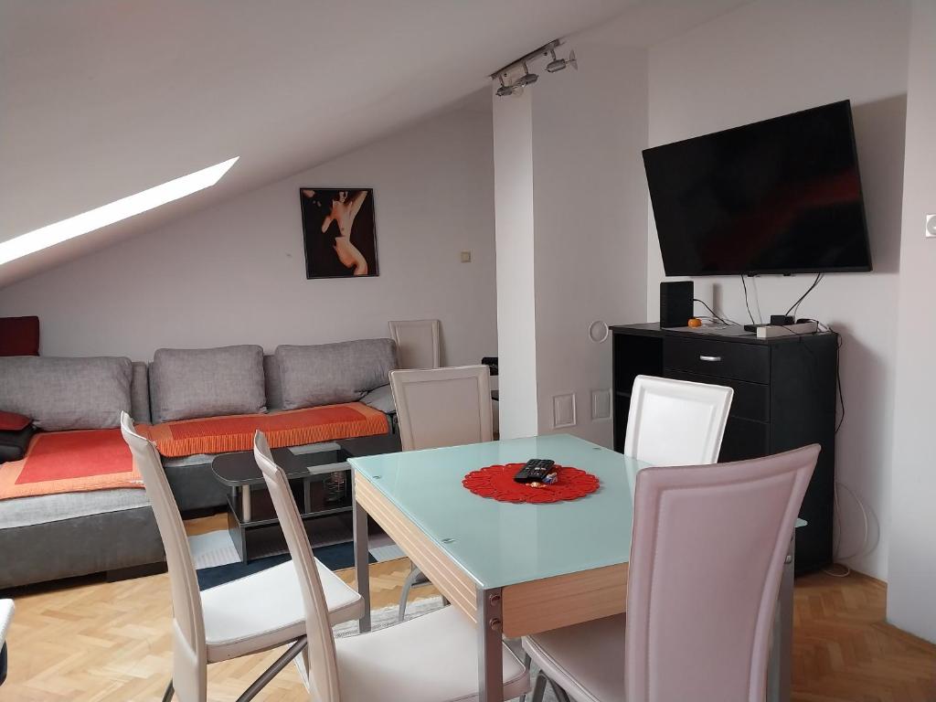 Apartman u Nisu, Niš