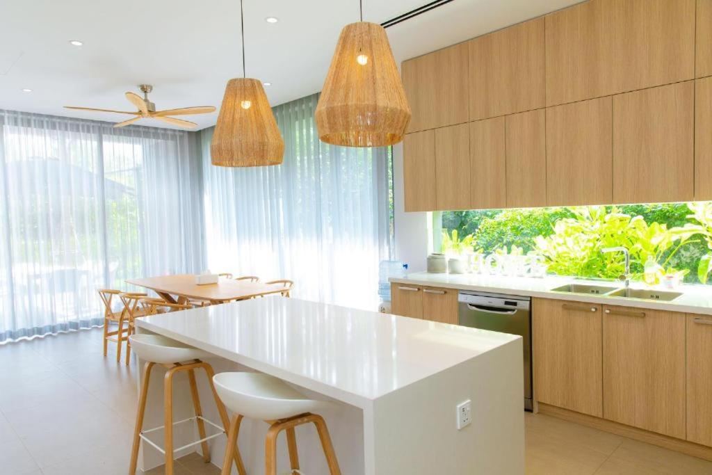 HO TRAM l LUXURY VILLA 4PN Sat Bien ll 4BR Beachfront Villa Sanctuary Ho Tram