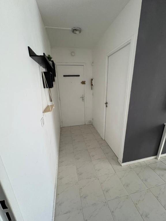 Appartement proche aéroport et plage - 2