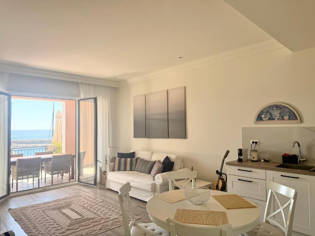 Sea View One Bedroom Apartment - Lustica Marina Village - 2