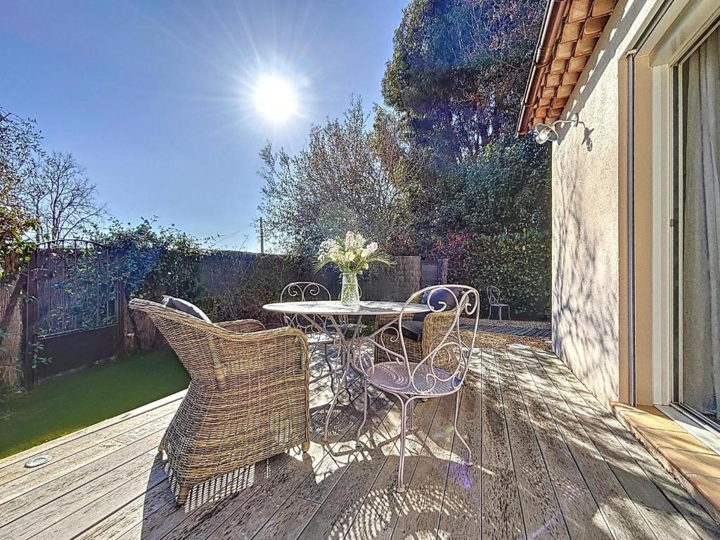 Villa "L'émeraude - Maison d'Hôtes - Jardin et parking privés - Valbonne - 2