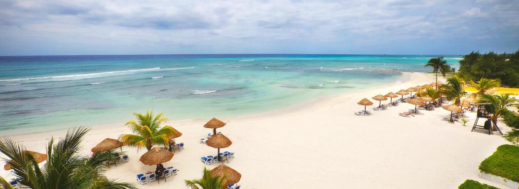 2BD Master Suite Beachfront Royal Hacienda Cancun - 5
