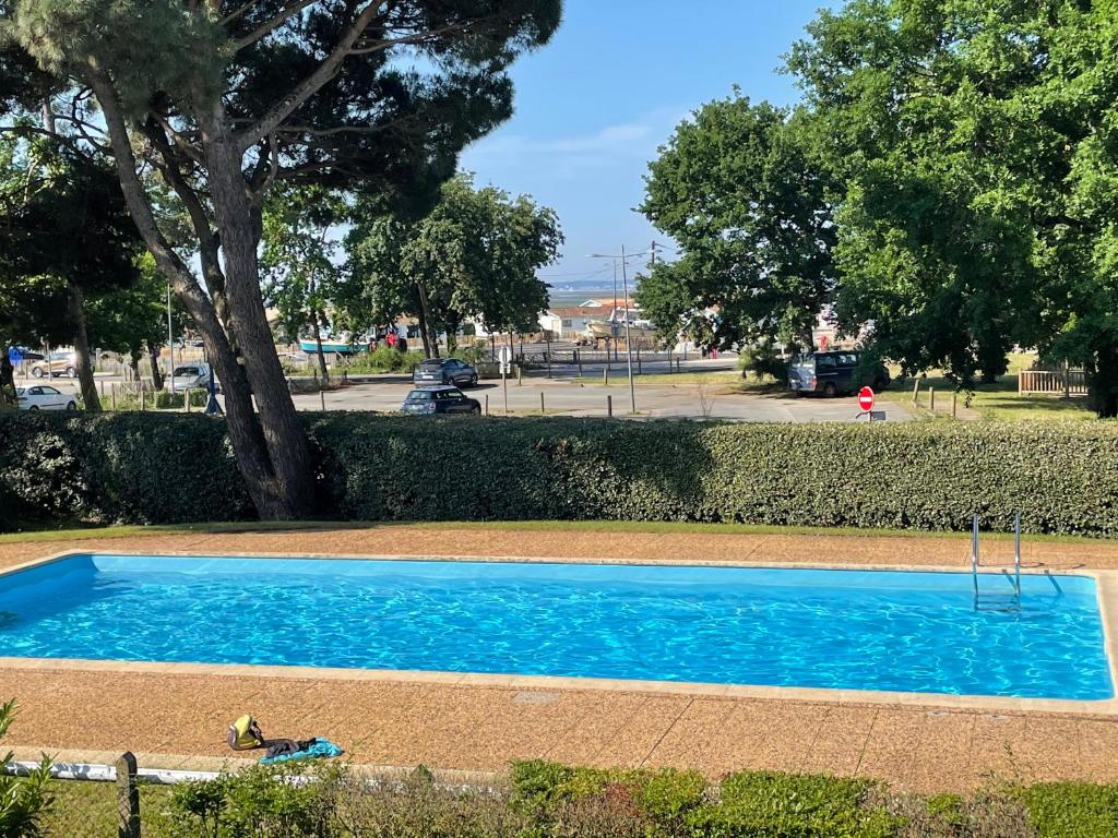 Studio à 2 min à pied de la plage, du port ostréicole et à 5 min du centre-ville !, Andernos-les-Bains