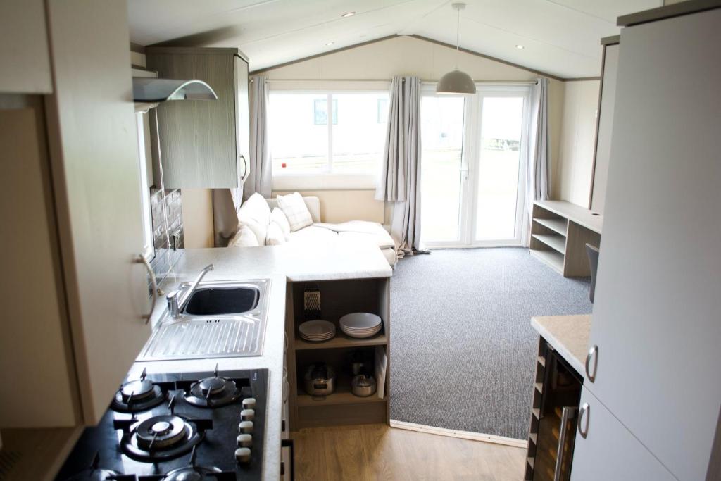 Cosy cabin for 6 in Great Billing, Great Billing