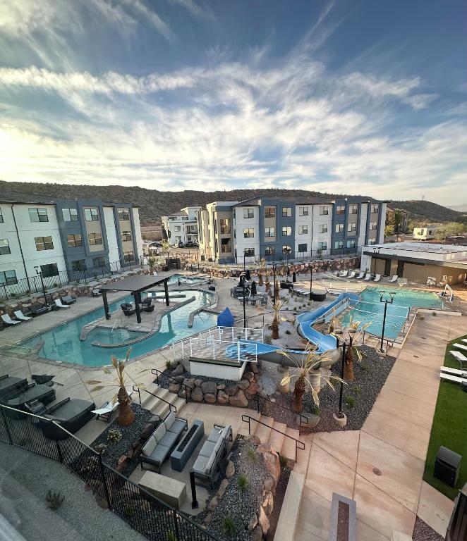 Sonoro Sands, Hurricane