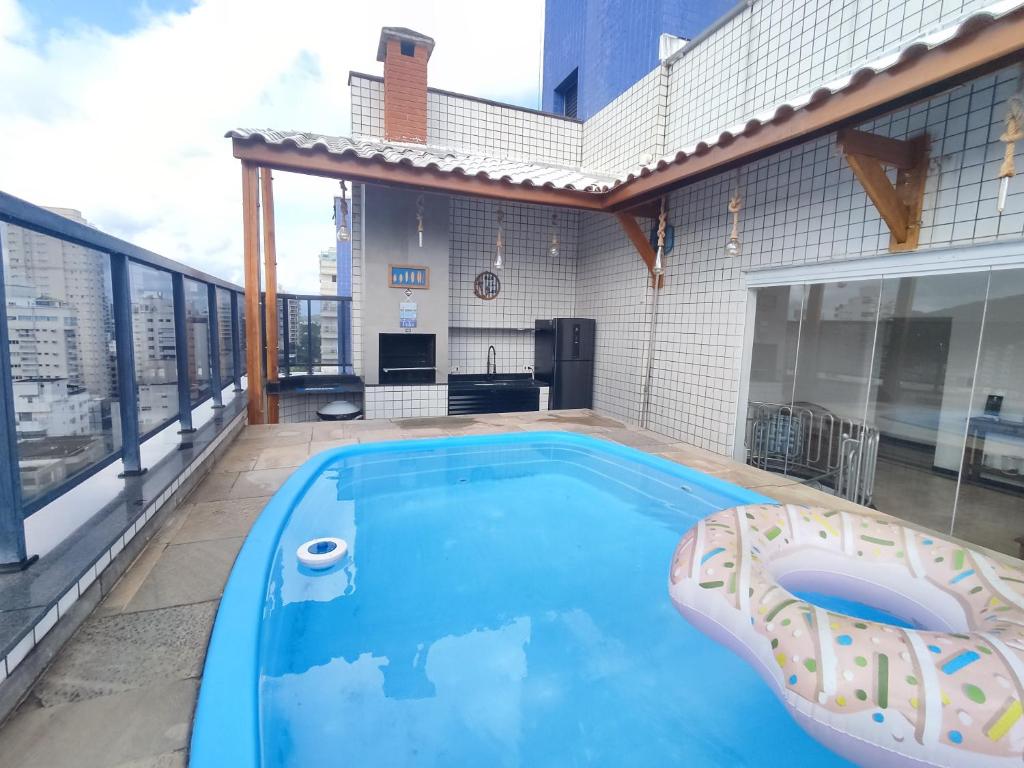 Cobertura - Piscina - Churrasqueira - 300 Metros da Praia, Guarujá