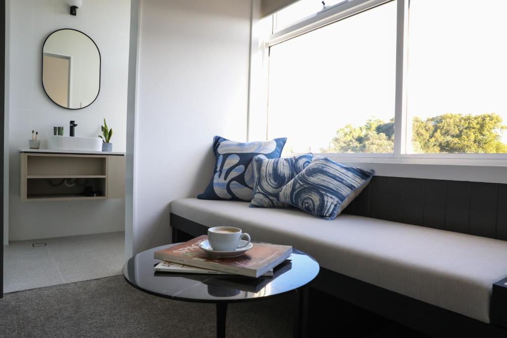 Facilities, Beach Road Hotel in Sydney