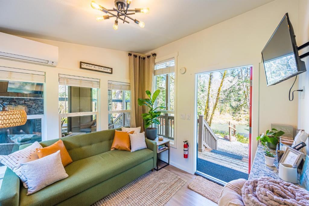 Evermore River House, Forks