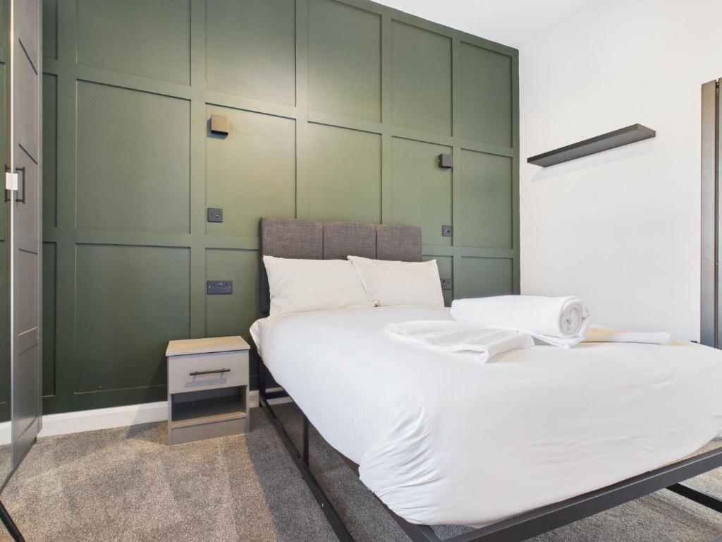 Montrose, Darlington