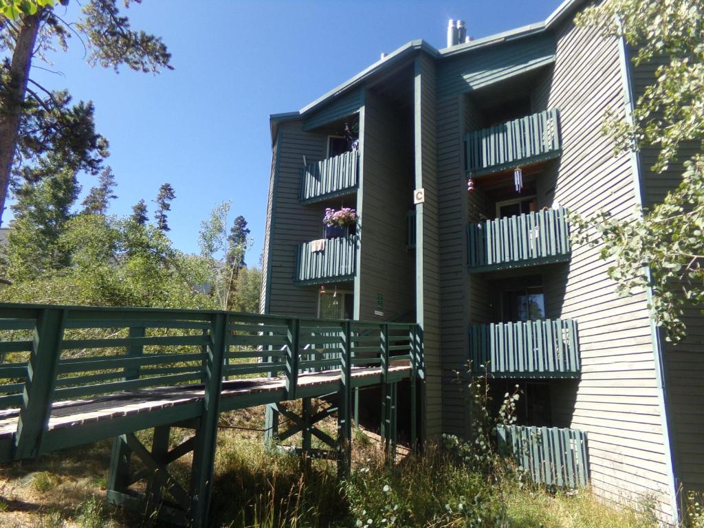 Treehouse 2 bed 2 bath C THWC, Silverthorne
