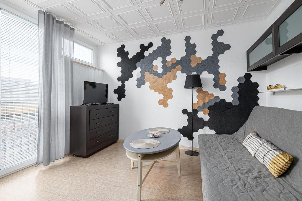 RentPlanet - Apartament przy Parku Mirowskim, Varsavia