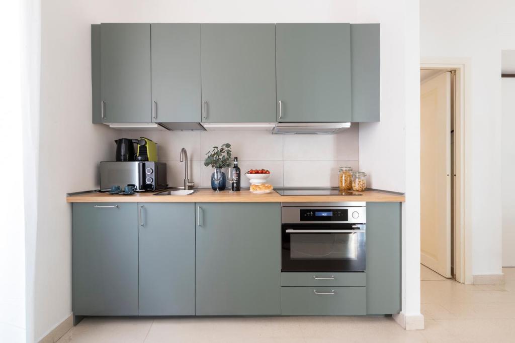 The Best Rent - Sunny three-bedroom apartment near Ottaviano metro stop - 5