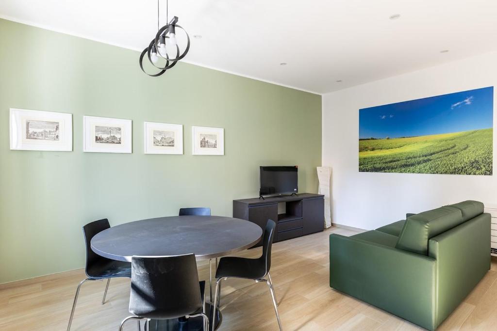 Giorgi Homes - Green Apartment - 4