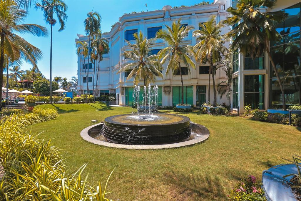 Exterior view, Le Royal Méridien Chennai in Chennai
