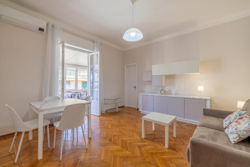 Sea View Central Apartment by Wonderful Italy - 4