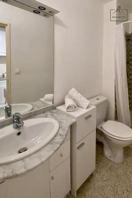 Studio Le Takeo Quartier Ponant, clim, parking, proche golf - 3
