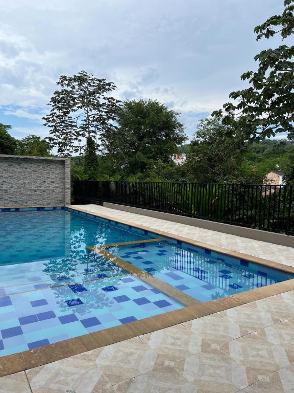 Penthouse with private Jacuzzi - Anapoima Center - 4