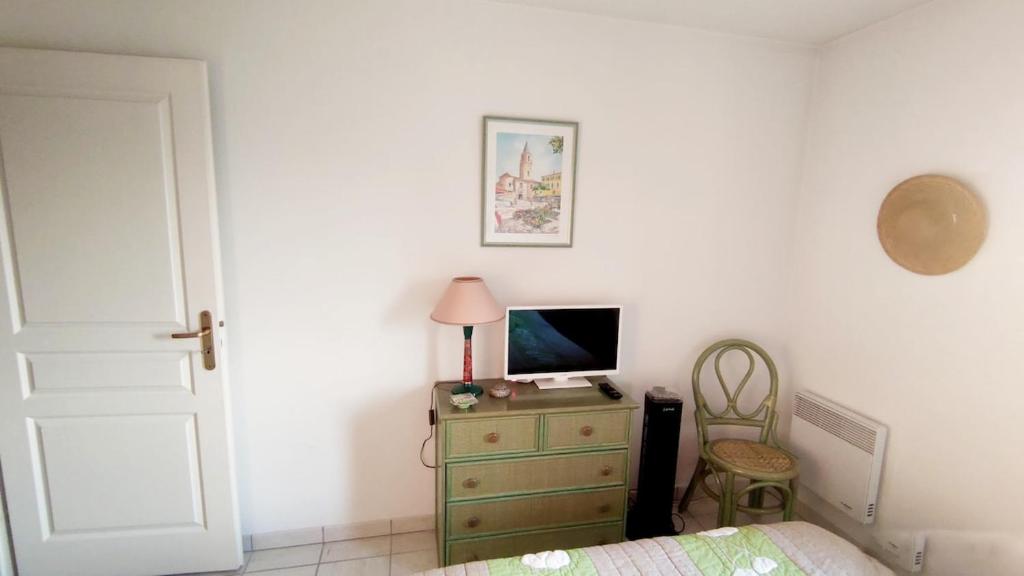 Soleil & sable-Fréjus appt 4 pers-Classé 3-Clim - 4