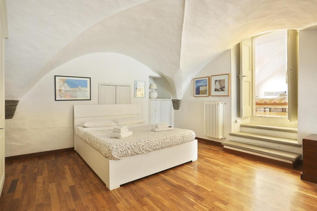 Historic Loft in the Heart of Florence - 3