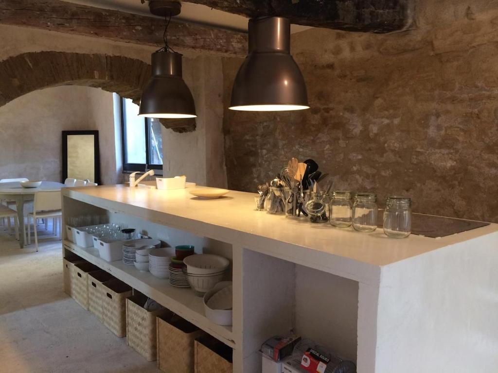 Maison exceptionnelle au coeur de Gordes avec piscine privée et vue panoramique - 3