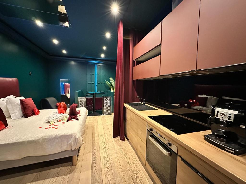Mieuxqualhotel jacuzzi privatif Velvet Desire - 4