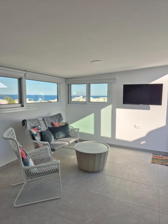 Konnos Studio, Protaras