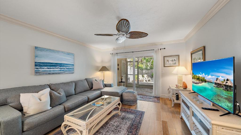 Sunset Sanctuary, Longboat Key