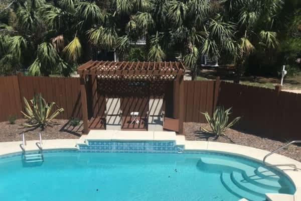 Golf Cart Private pool Bay and Beach Access Pet Friendly, Ostrov St. George