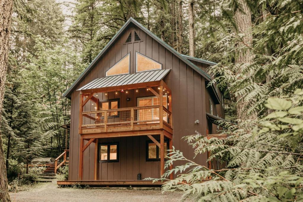 Snowline Cabin 69 - An Elegant Country Home Sleeps 8, Deming