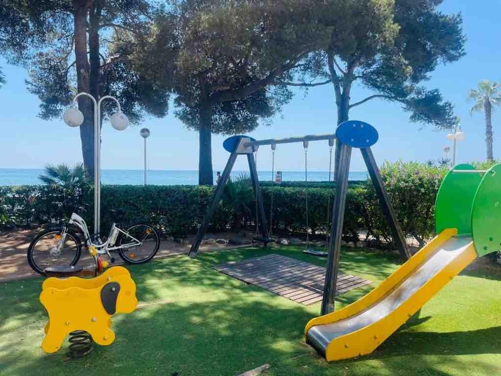 Estudio renovado en primera linea de mar - 3
