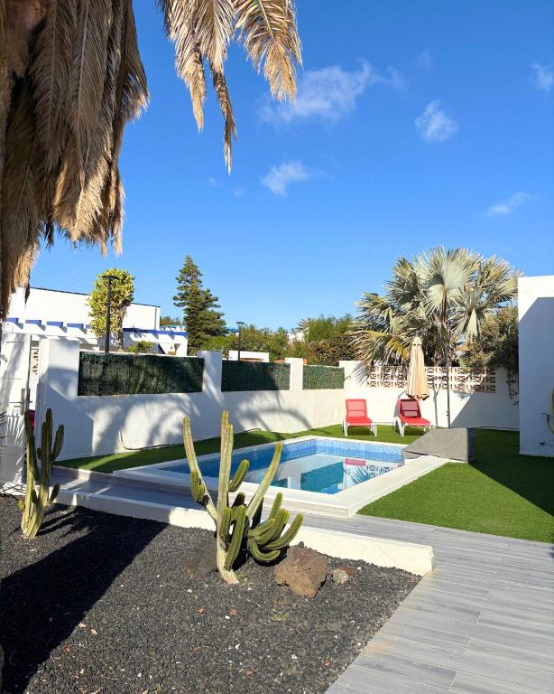 BeachFront Villa - La Casa del Mar - 4