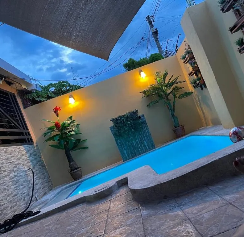 Sweet Home for 5 people! Amazing beaches，位于拉乌尼翁的酒店