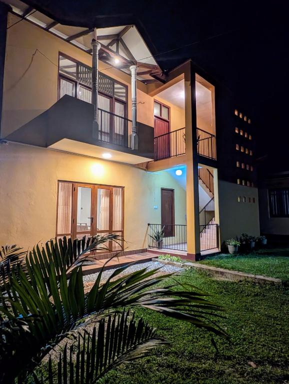 Veridian Bloom, Ahungalla