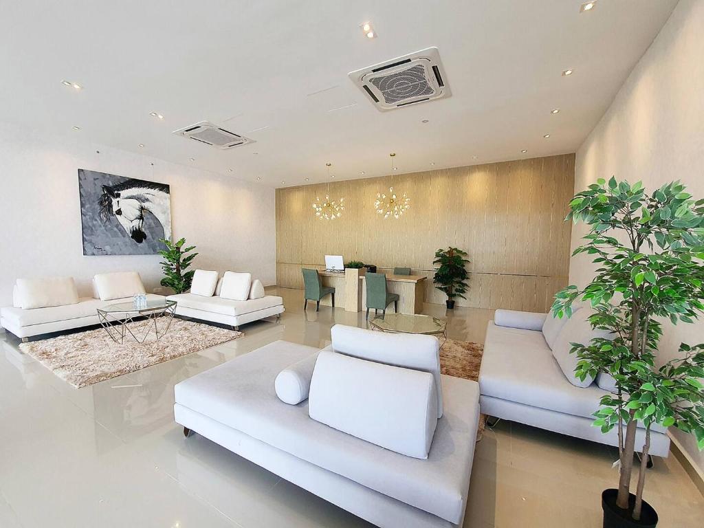 Lobby, SKS Pavillion Residences by Stayrene in Johor Bahru