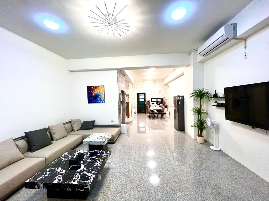 山禾里民宿-有電梯好停車, Zhushan