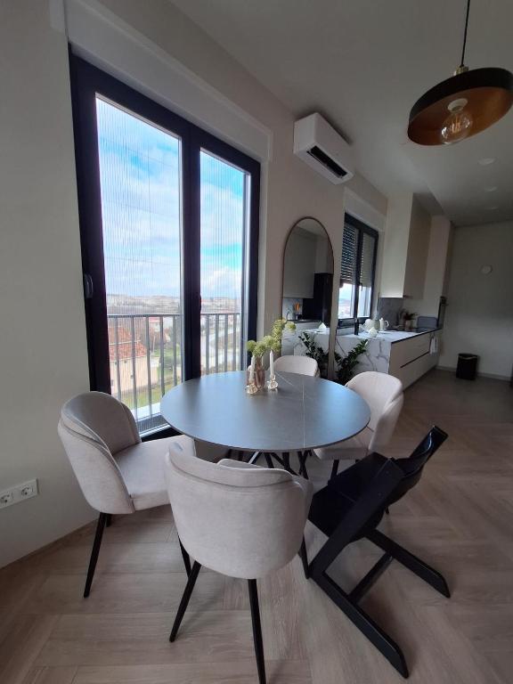 Oasis of Peace, Bijakovići