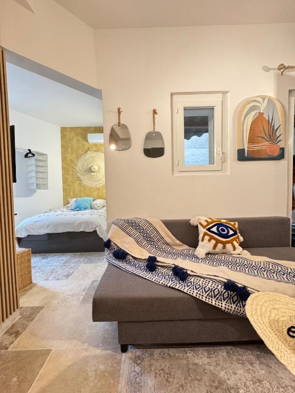 Appartement avec Bain à Remous & Patio - 2