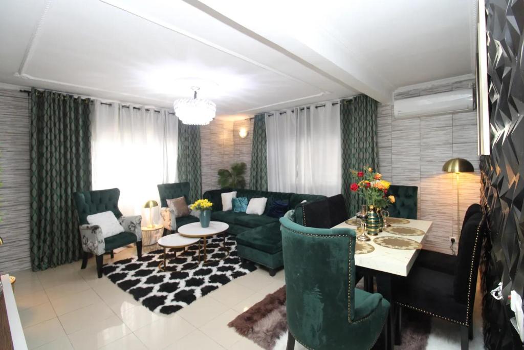 Afriqpnb RJS Appart Homey2, Douala