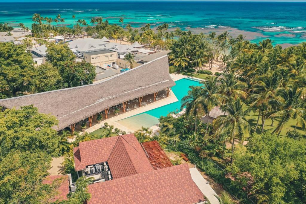 Newly Added El Portillo 2BR Apt, Las Terrenas